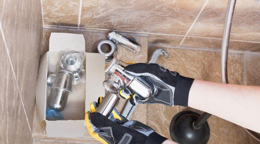 Expert Emergency Roof Repairs services in Westmont, IL