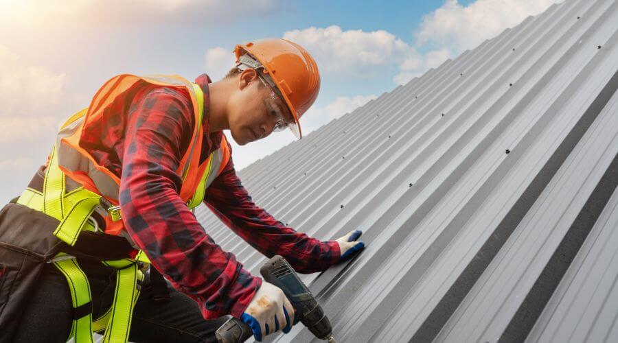 GAF certified roofer in Westmont, IL